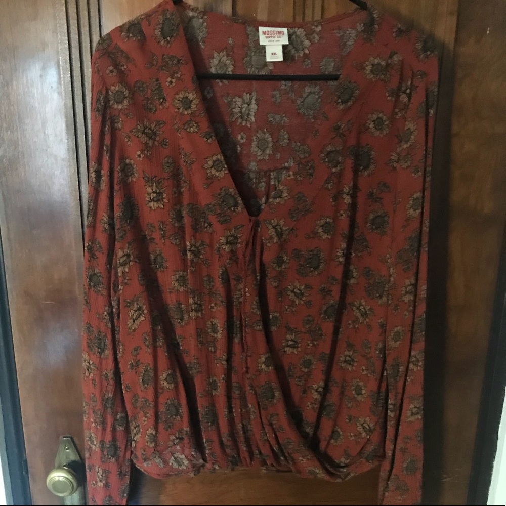 Sunflower Ruched Tie Front Top